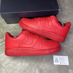 Size 10.5 Nike Air For Force 1 Triple Red 2020 