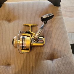Used Daiwa GS-2 Spinning Reel 
