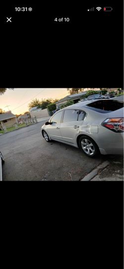 Nissan Altima