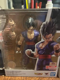 Shf lot of ultimate Gohan super hero, super saiyan trunks, and super saiyan god super saiyan gogeta