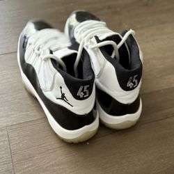 Nike Air Jordan Retro 11 Concord 
