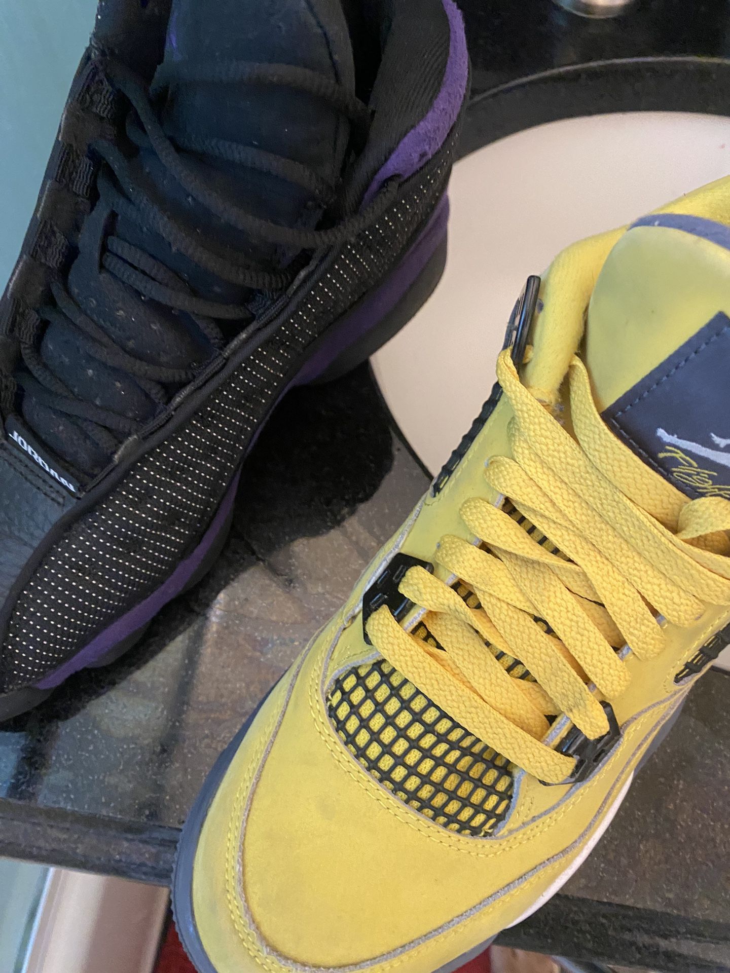 Court Purple Retro 13’s & Air Jordan 4 Retro Lightning