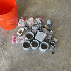 Coupling Plastic 3” (4pies) Different On Value Can Be Mor And $60  For$30