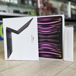 iPad Pro 12.9 inch 6th Gen M2 Chip (Newest Model)