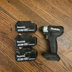 Makita Impact Power Drill With 3 18 V Batteries