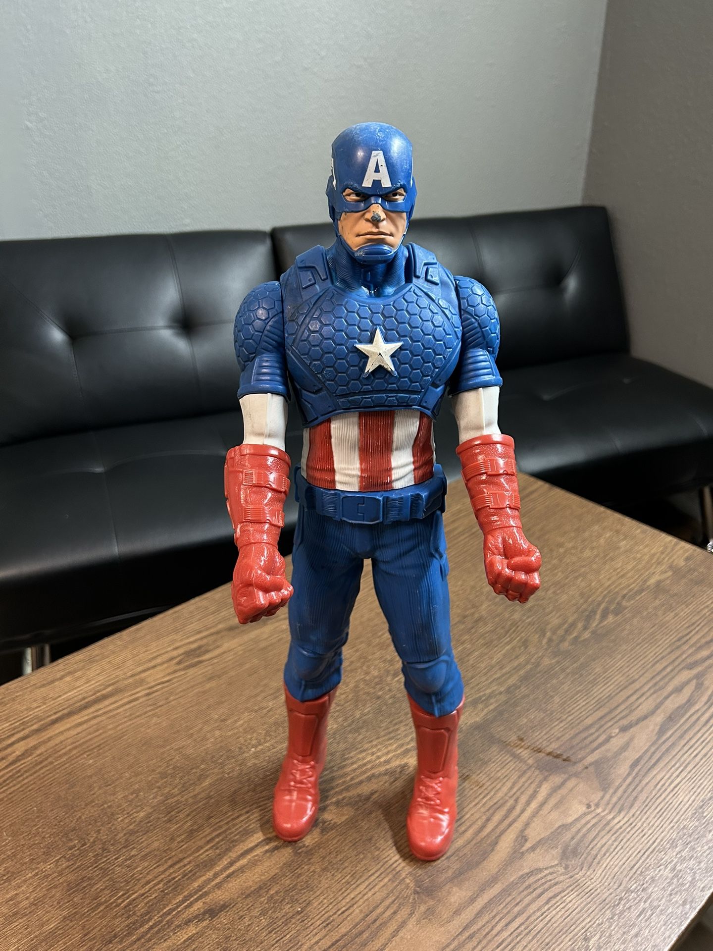 20" Inch Tall Marvel Hasbro Captain America