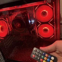 Gaming Pc With Mic, Desk, Keyboard 