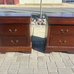 Matching Pair of Bedside Nightstands – $60 for the Pair (Cash Only, Firm) Pick up in Clairemont Mesa near Town Square Shopping Center – 92117