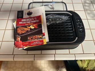 Power smokeless grill