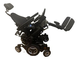 Permobil M300 HD Loaded with all options  only 28 miles total