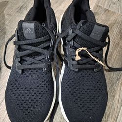 Adaias Ultra Boost