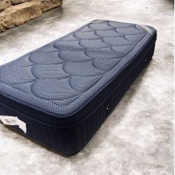 DreamCloud Premiere Luxe Hybrid Twin ( 2 available )