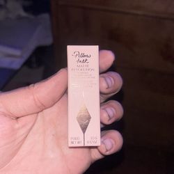 Pillow Talk MATTE revolution long lasting lipstick