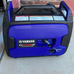 , Camping ?YAMAHA Inverter Generator 