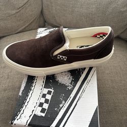 New size 9 men’s vans