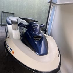2002 BOMBARDIER SEADOO LRV