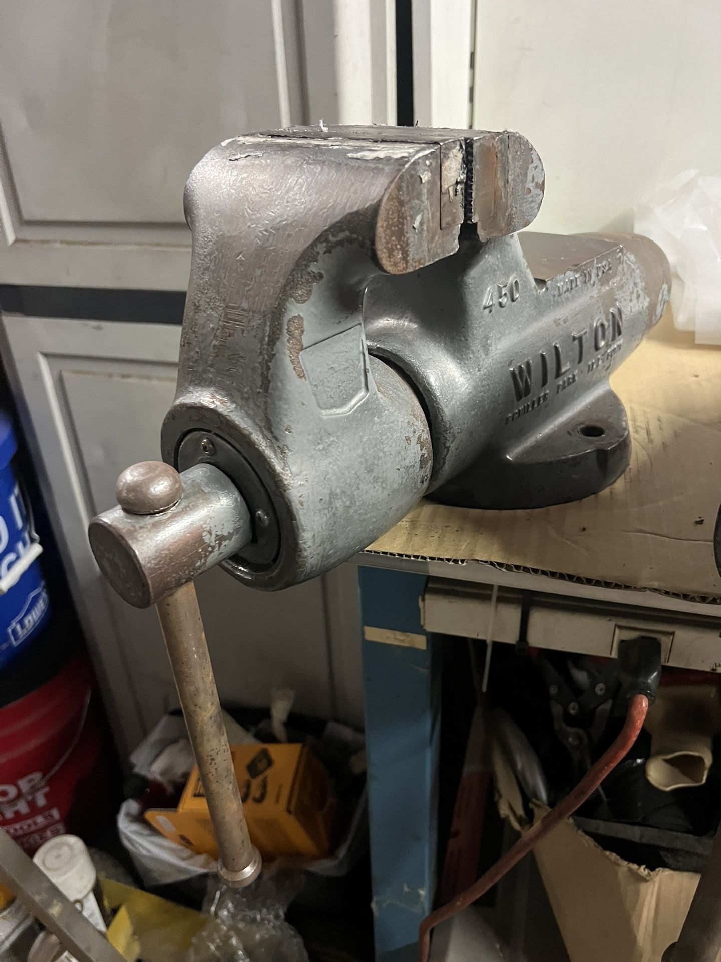 WILTON VISE 