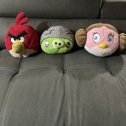Set Of Three Angry Bird Plushies *best offer*