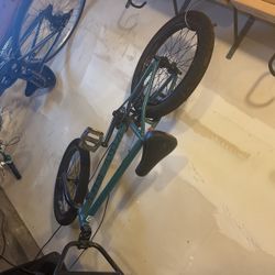 Kink Bmx Bike 