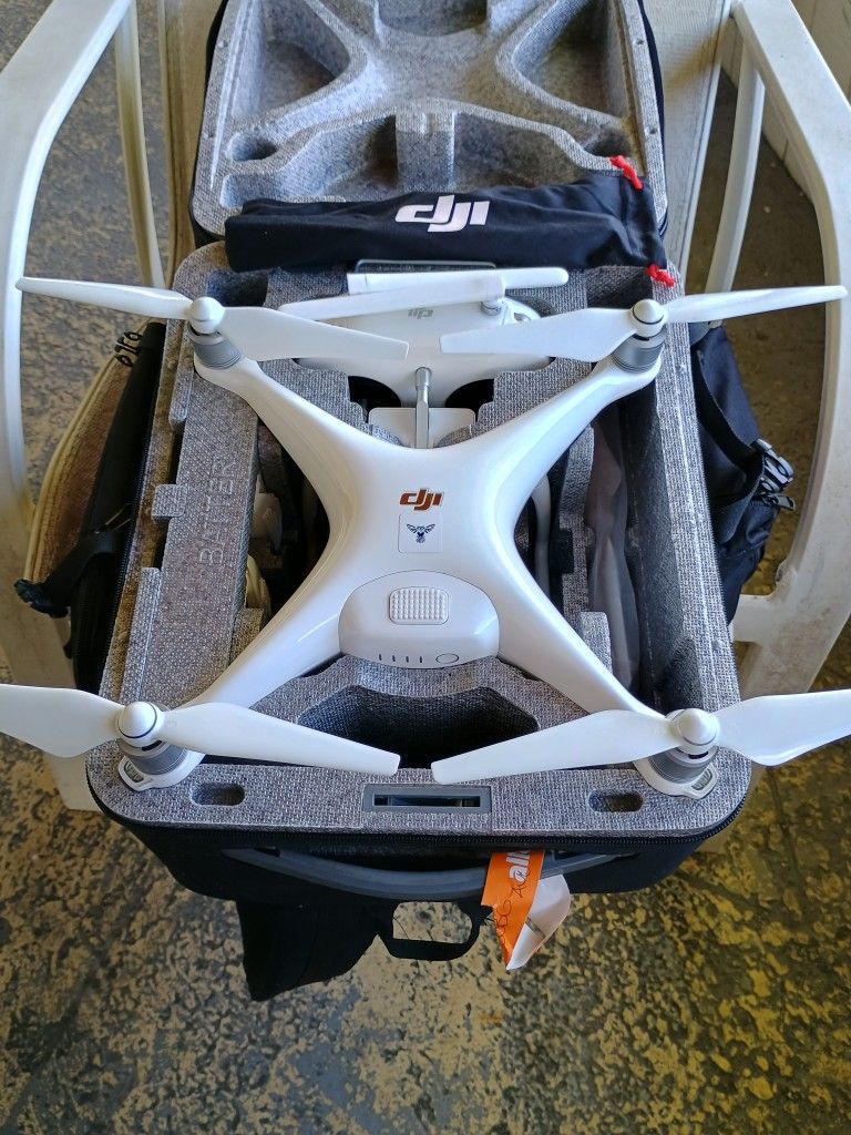 Phantom 4