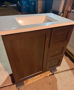 30" BATHROOM VANITY NEW