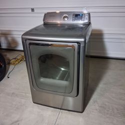 Samsung Gas Dryer With Steam Function Excellent Working Condition