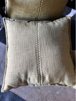 Threshold decorative pillows - Olive Green