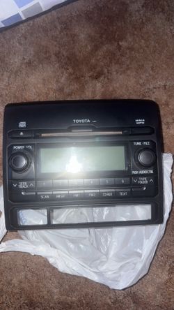 Toyota Tacoma Radio