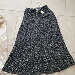 New Black Print Skirt Size S