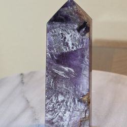 0.5 lb (207g) Flashy Purple Mica Tower Quartz Crystal