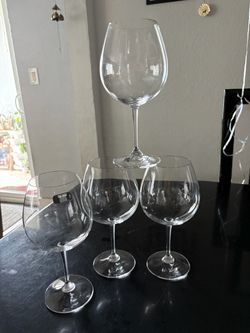 Riedel Vinum Pinot Noir / Burgundy Wine Glasses - set of four