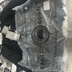 Canada Goose Macmillan.