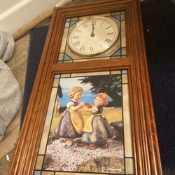 Hummel Clock With Interchangeable Season Stain Glass Plates