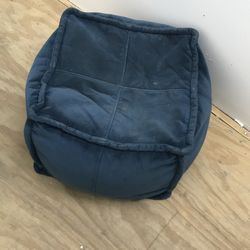 Kids cube bean chair for reading