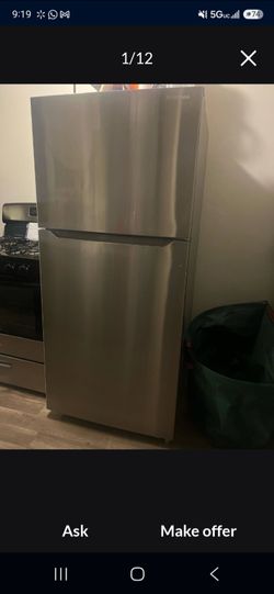 Insignia Refrigerator

18 cu ft