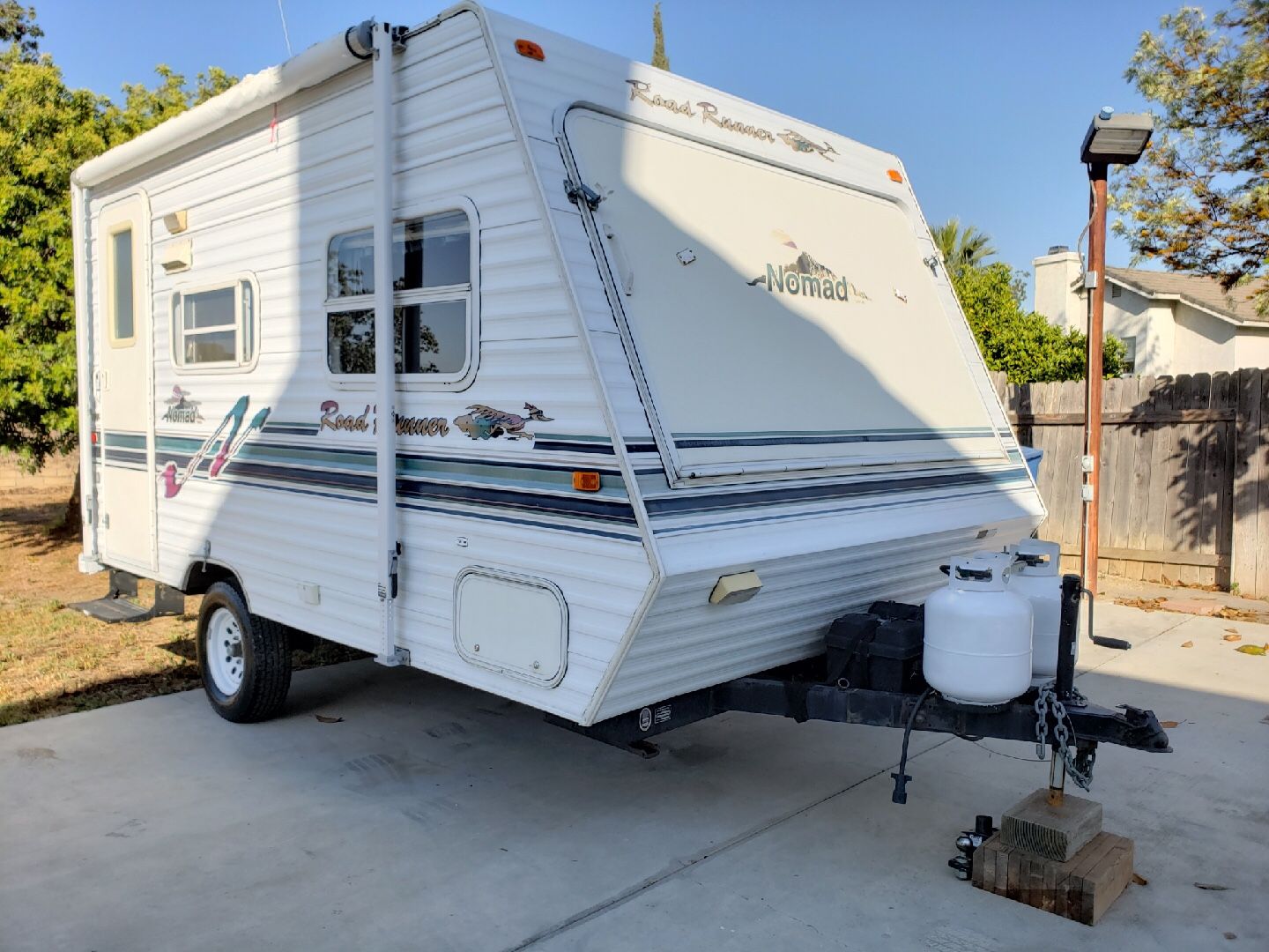 2001 Nomad Road Runner Hybrid Travel Trailer 17ft