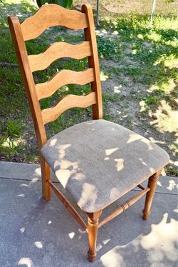 Vintage APA Marketing Sturdy Oak Wood Dining Chair - Excellent Condition