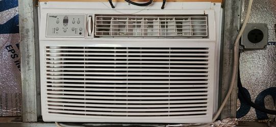 Heat pump and AC unit