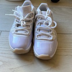 Nike Womens Jordan 11 Retro