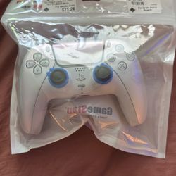 PlayStation 5 Dual-sense Chroma pearl Controller