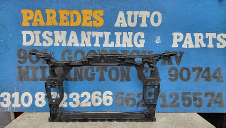 2009-2017 Audi Q5 Radiator Support