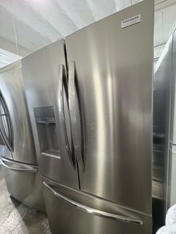 Frigidaire Gallery French Door Refrigerator