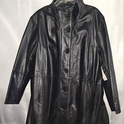NEW Women's Leather Coat  Size 22/24