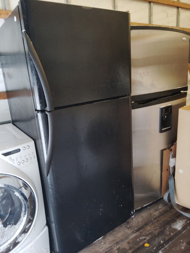 Refrigerator Top And Bottom