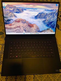 Razer Blade 15 Gaming Laptop – i7 / RTX 3070 / 16GB RAM