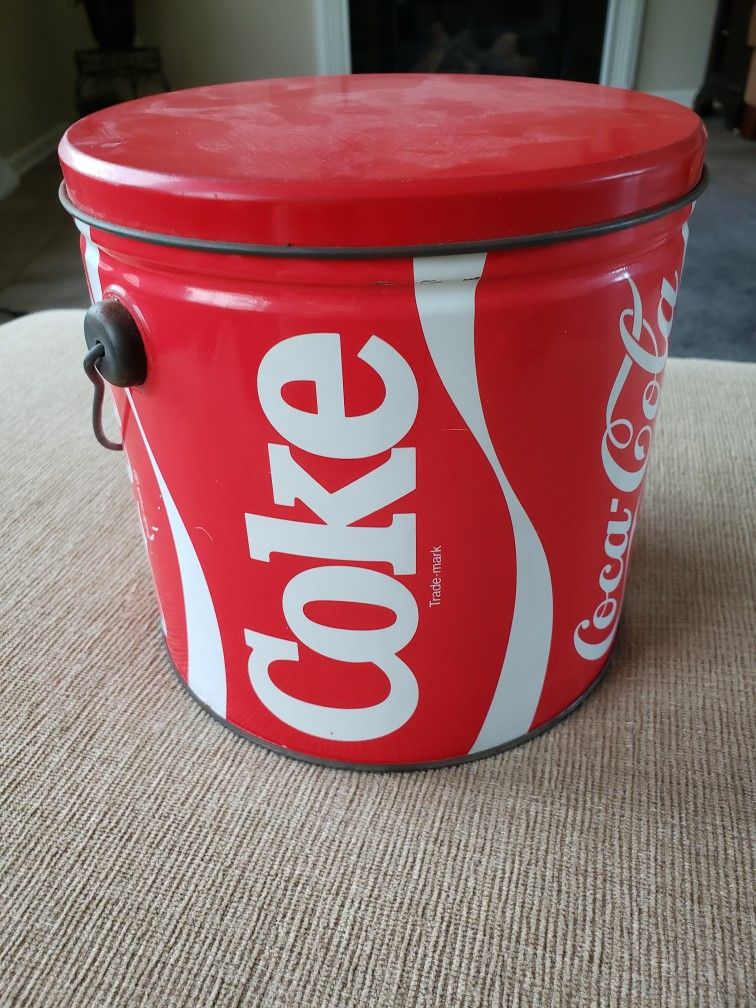 Coca Cola Galvanized metal Bucket with handle Vintage