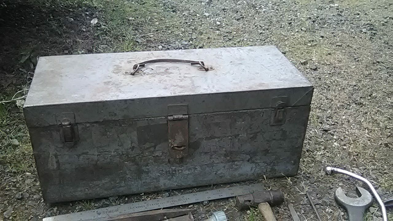 Vintage Snap-on tool box