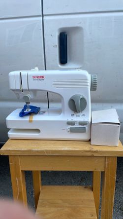 TAILON machine SINGER TINY TAILON machine