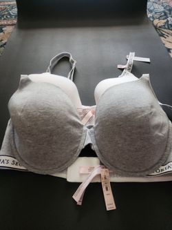 2 New 38DD Victoria secret bras