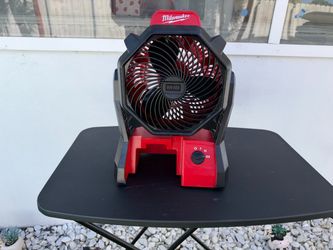 Milwaukee jobsite fan